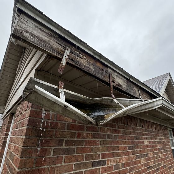 The gutter drops out of line